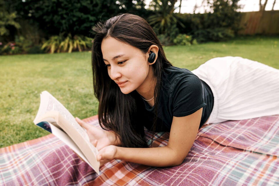 7 Best Lightweight Headphones in 2024